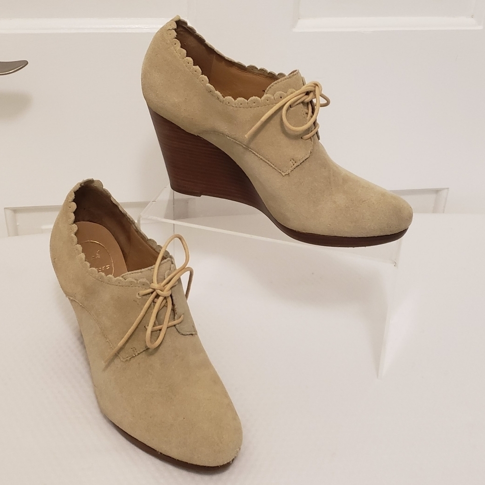 Jack Roger's Olivia Bootie Shoes In Tan Suede, Size 9M, Casual, Wedge Heel